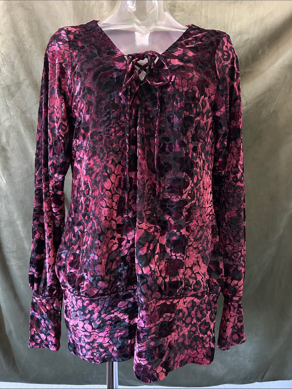 VENUS Pink and Black Velvet Tie-Front Top